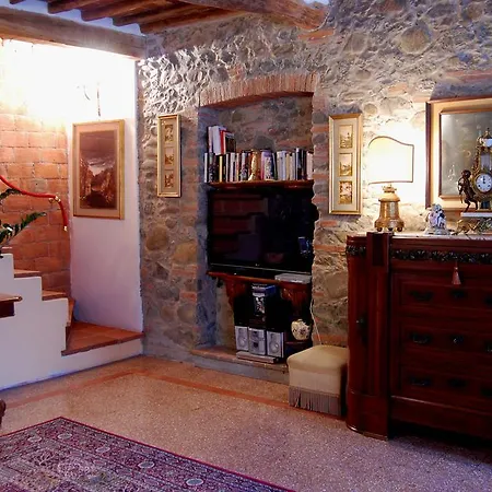 Corte Di Anna * Capannori